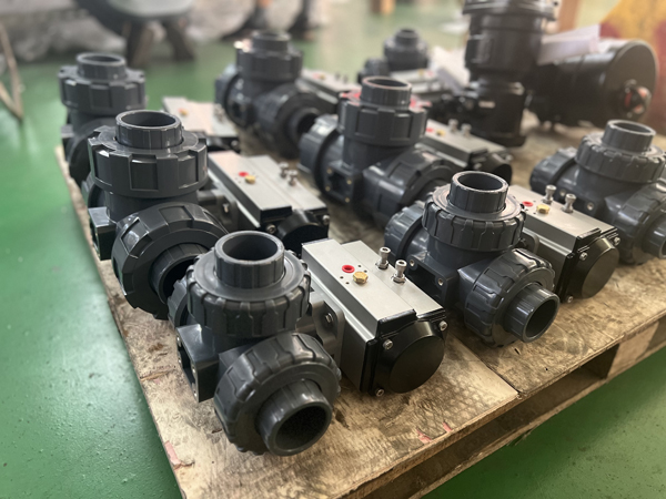 Pneumatic pvc ball valve?