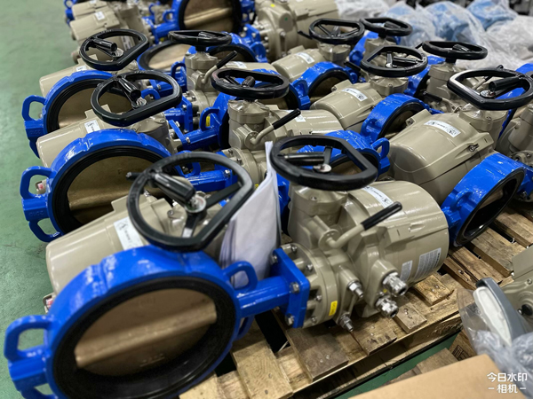 pneumatic butterfly valve