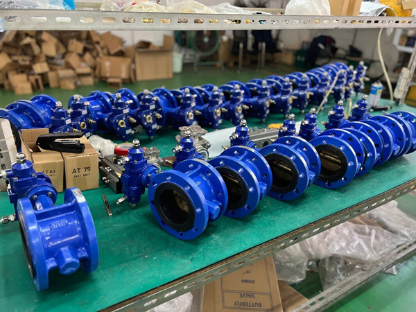 flanged butterfly valve