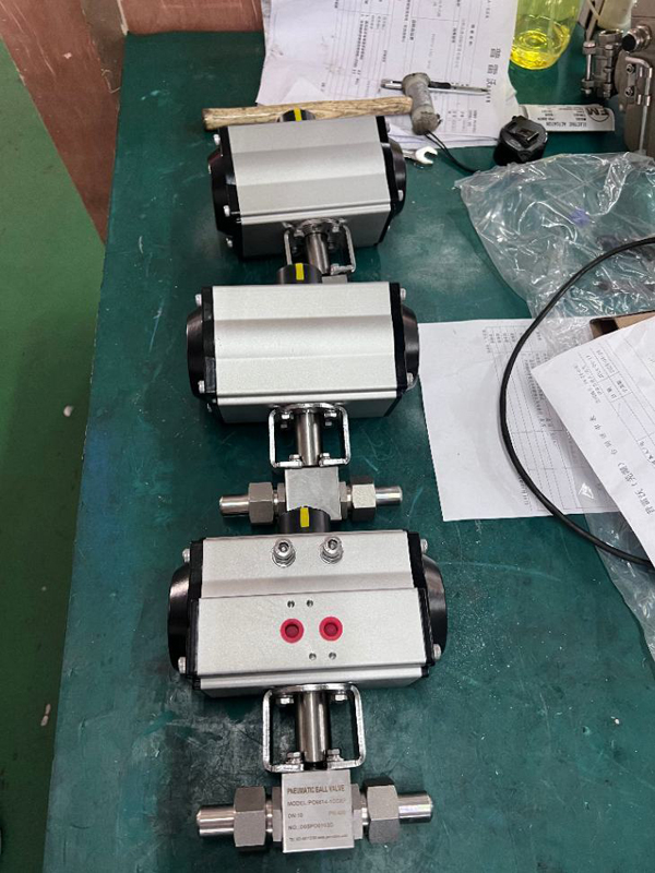 1000WOG VALVE