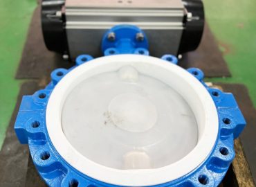 What is PTFE lined butterfly valve?