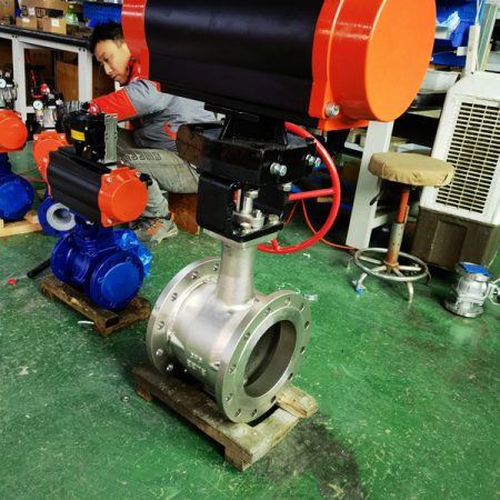 Eccentric rotary plug valve
