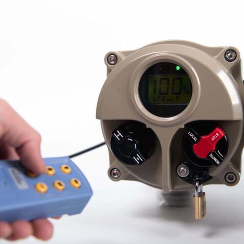 Remote control electric actuator